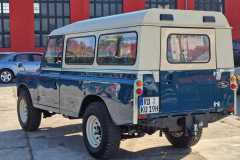 1981 Land Rover 109