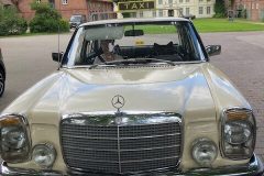 1974 Mercedes-Benz 200/8 Taxi