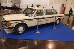 1985 Mercedes Benz Original Taxi 300 D lang 8 Sitzer